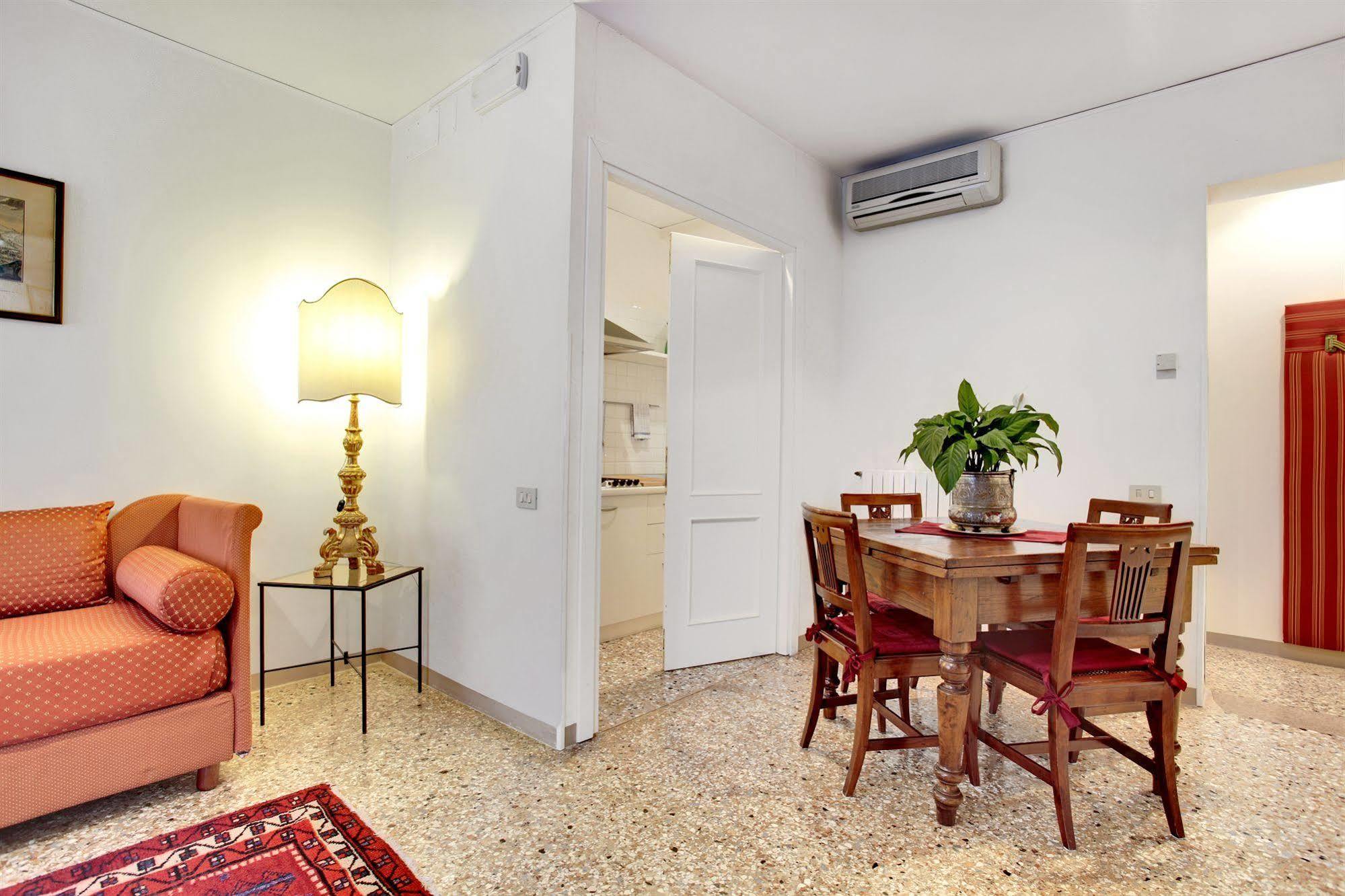 San Giorgio Degli Schiavoni Apartments Venedik Dış mekan fotoğraf