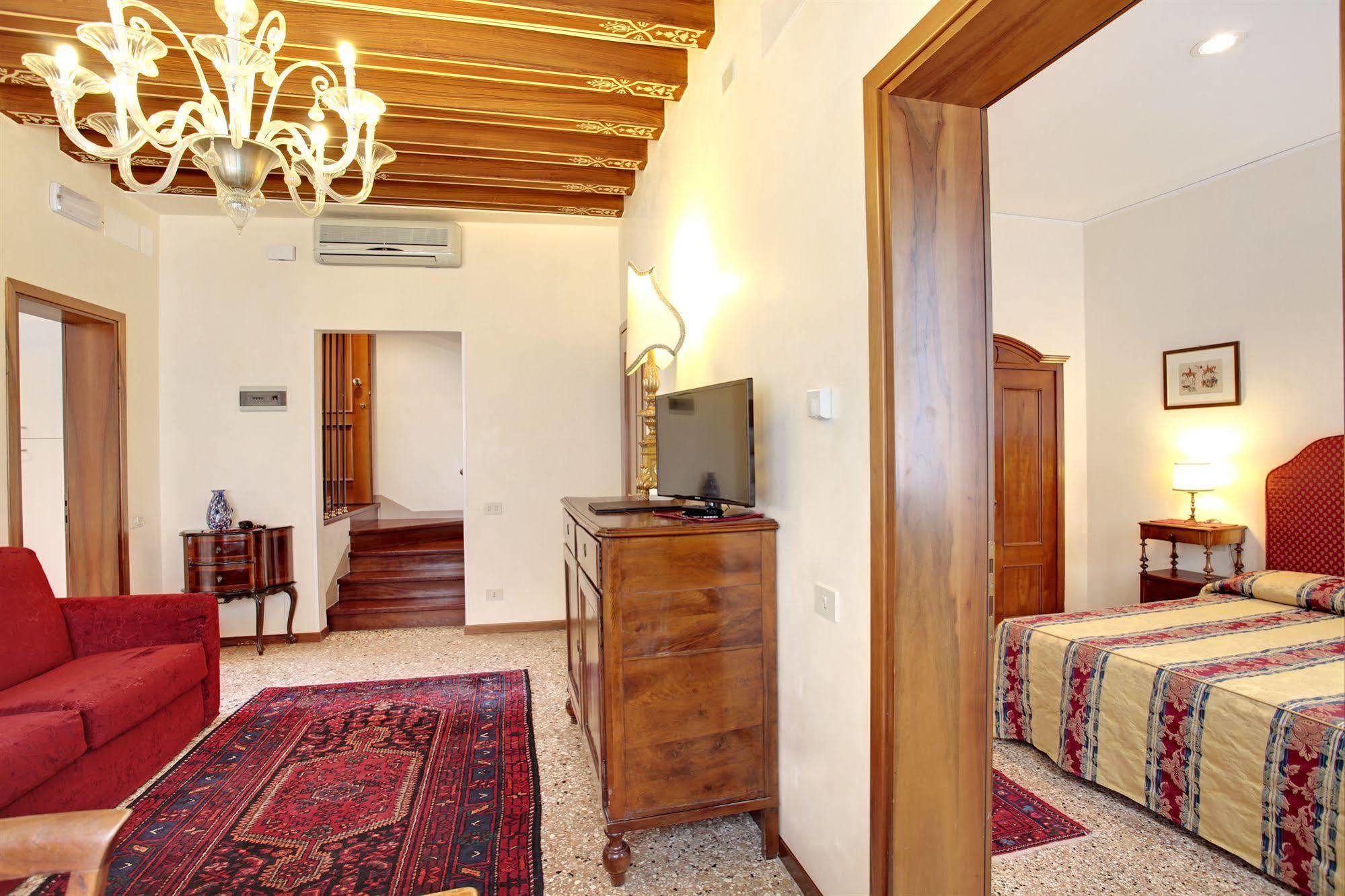San Giorgio Degli Schiavoni Apartments Venedik Dış mekan fotoğraf